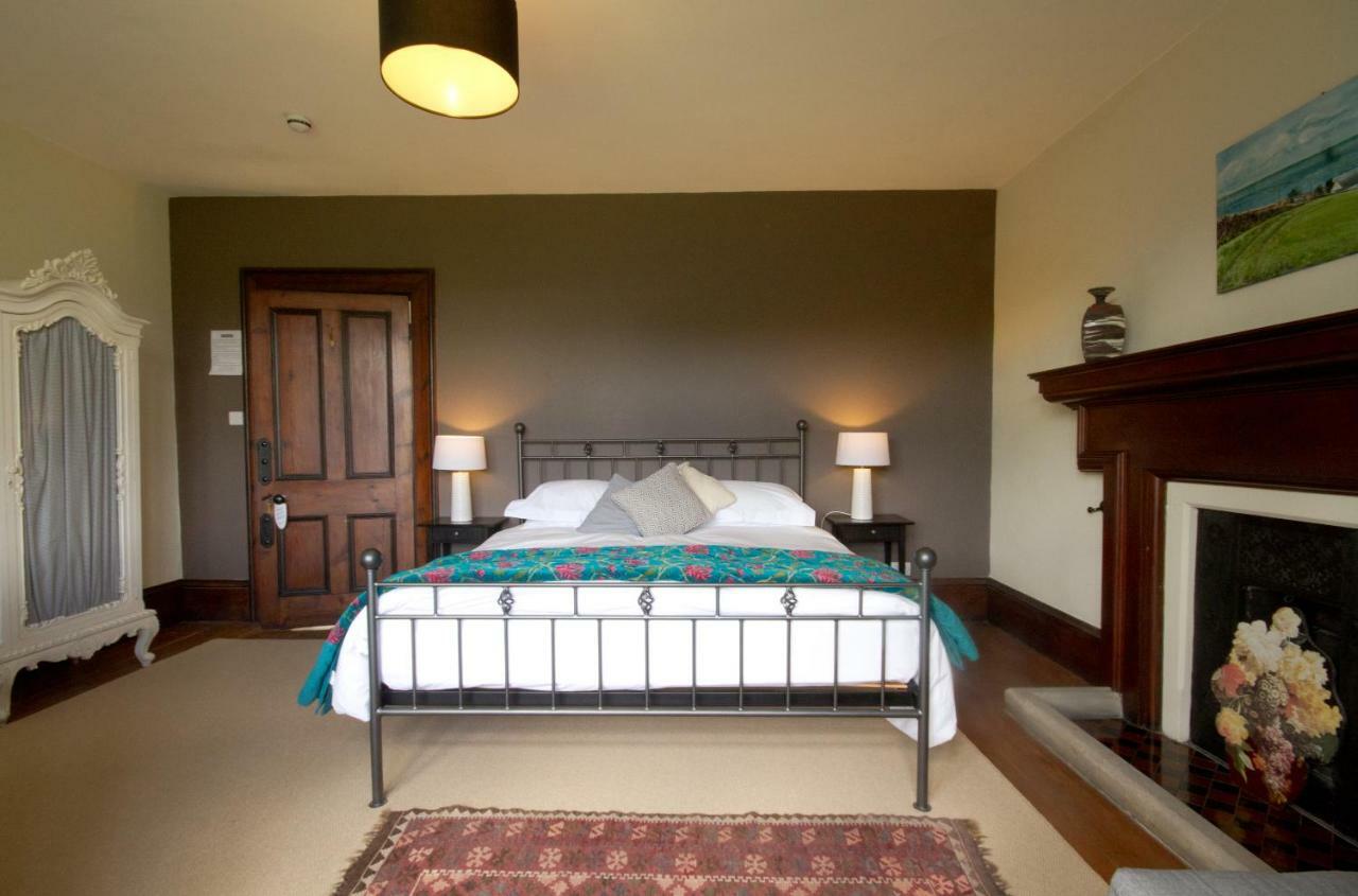 ويدبريدج Costislost House المظهر الخارجي الصورة